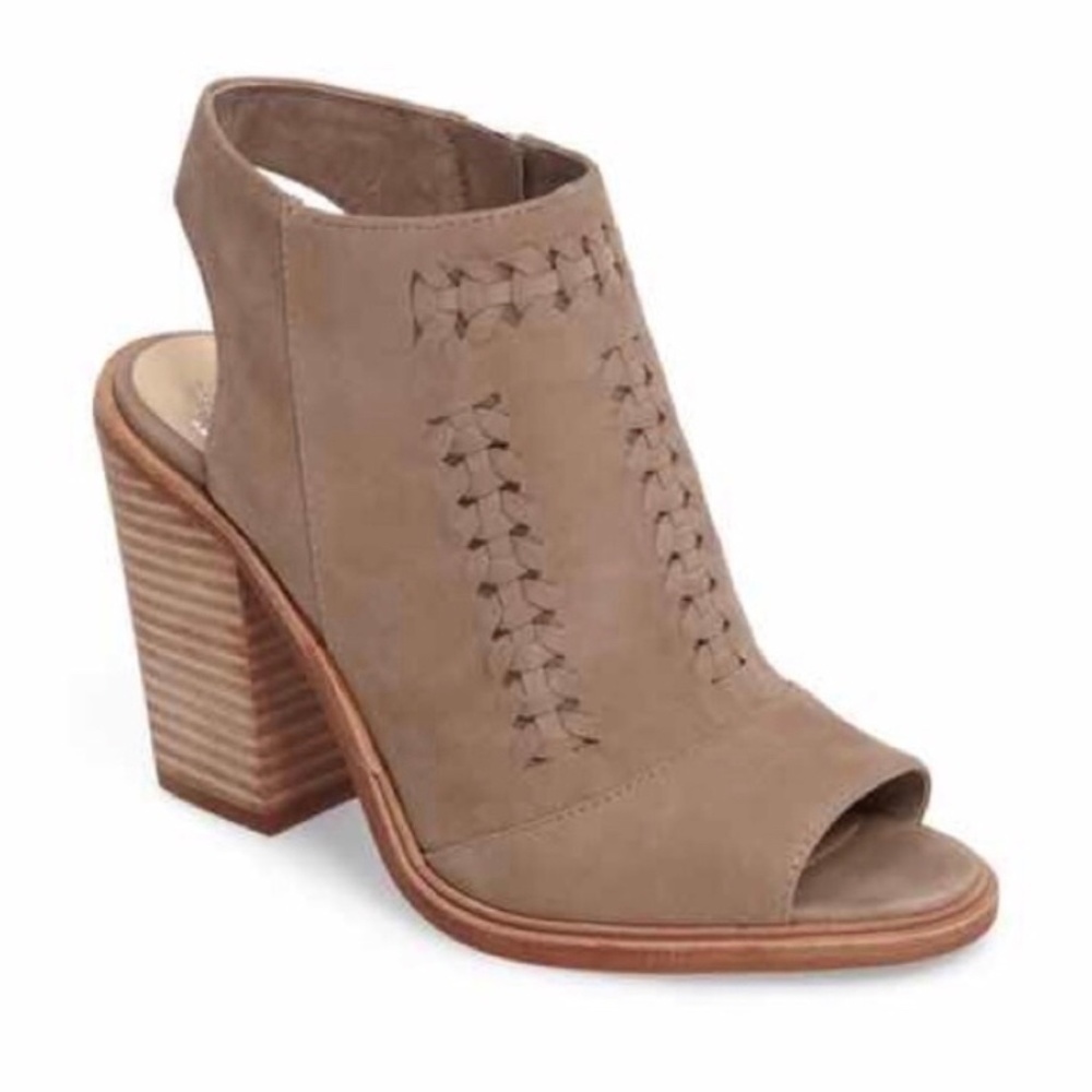 Vince Camuto Katri Woven Heeled Bootie Size 8.5